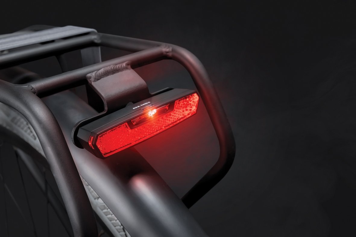 Axa achterlicht Juno batterij 80mm